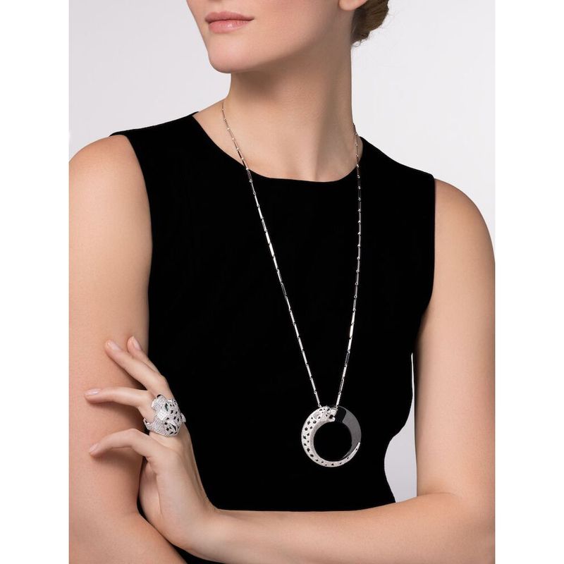 COLAR-PANTHERE-DE-CARTIER
