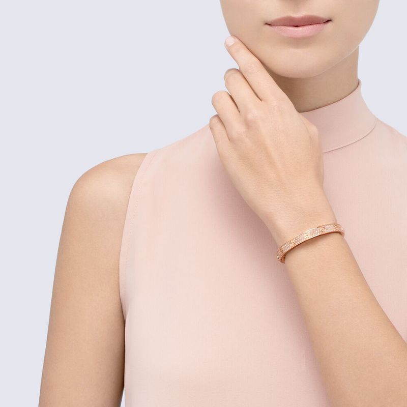 PULSEIRA--LOVE--COM-PAVE