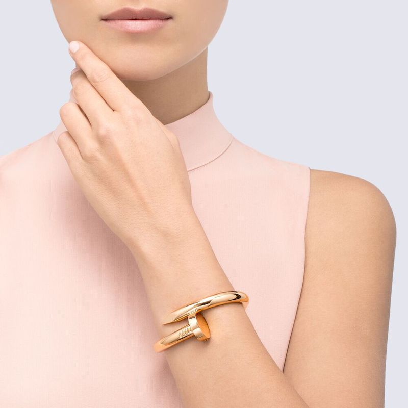 PULSEIRA-JUSTE-UN-CLOU
